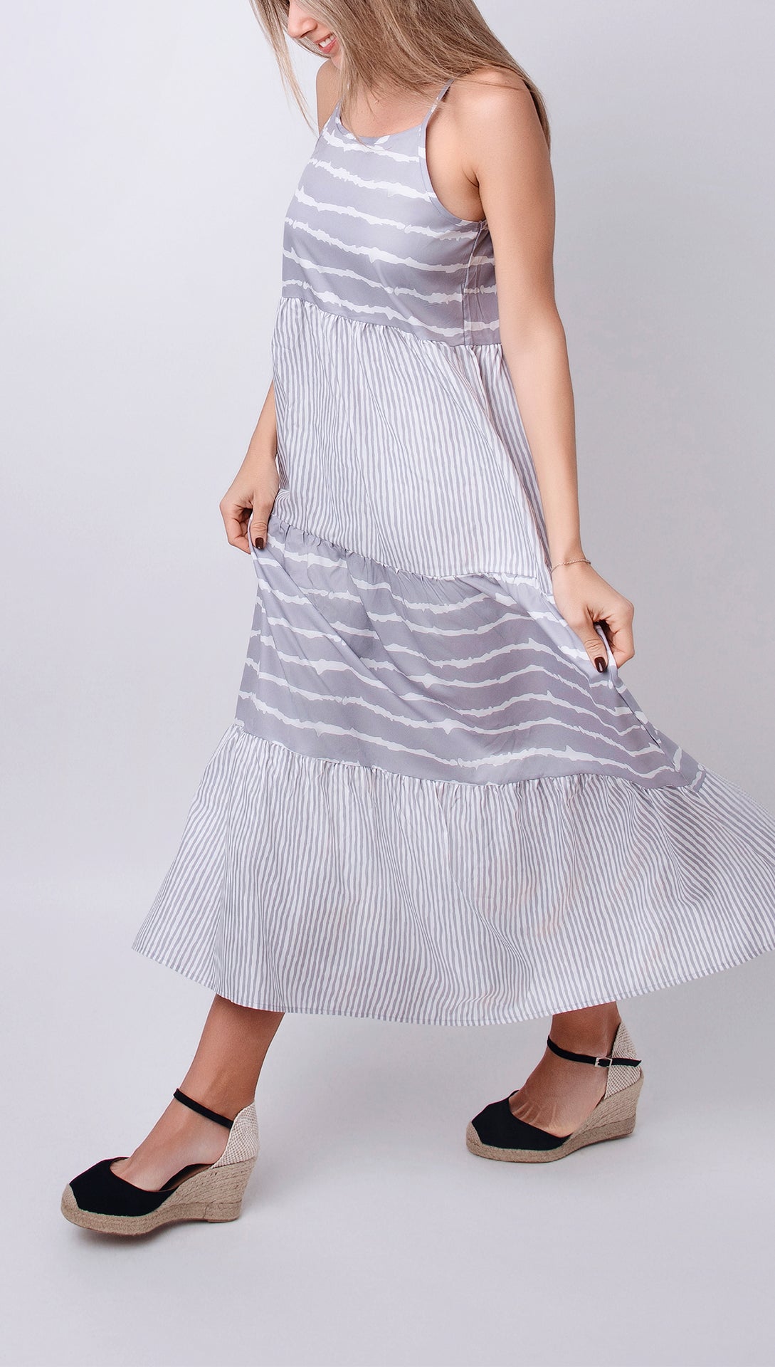 Esther | Vestido veraniego con estampado de rayas